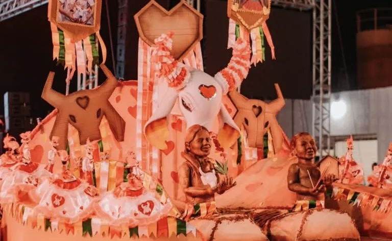 Mini Garantido é campeão do 24º Festival de Bois em Miniatura de Parintins